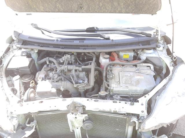 Photo 7 from auction – 2013 TOYOTA PRIUS C with VIN JTDKDTB30D1535402
