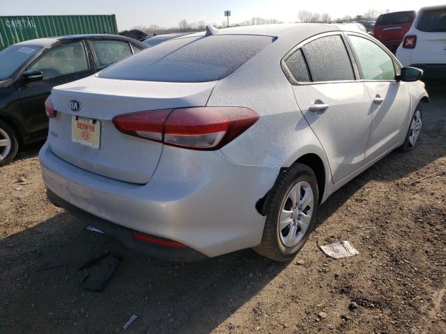 Photo 4 from auction – 2017 KIA FORTE LX with VIN 3KPFK4A70HE085464