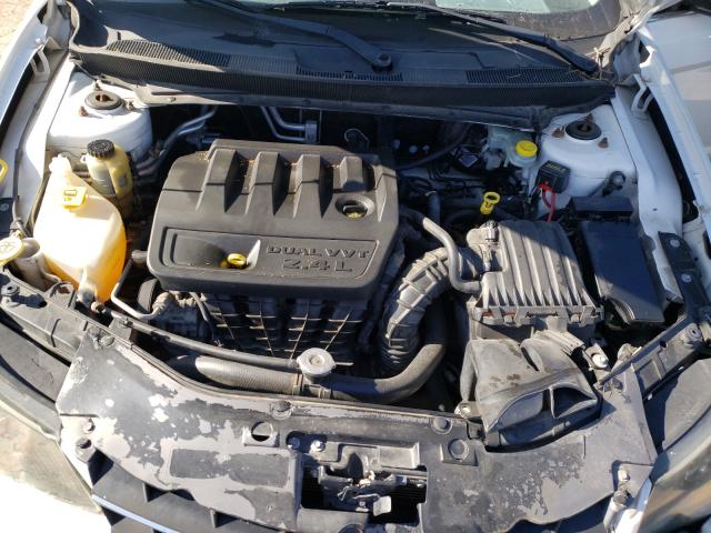 Photo 7 from auction – 2010 CHRYSLER SEBRING TO with VIN 1C3CC4FB2AN123697