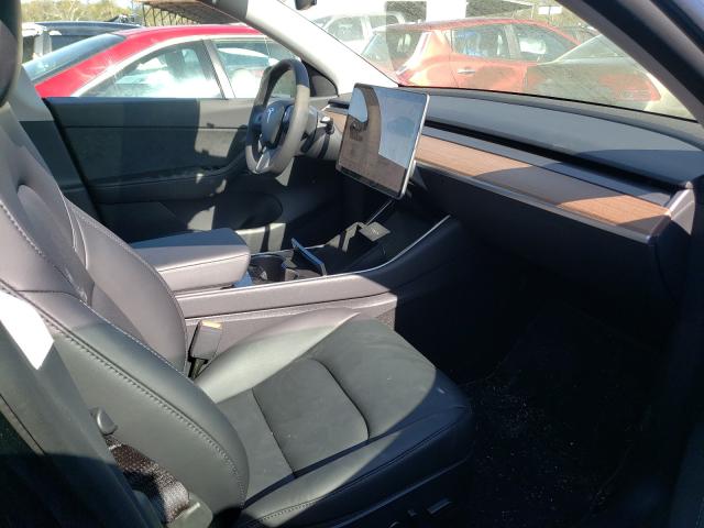 Photo 9 from auction – 2021 TESLA MODEL Y with VIN 5YJYGDEF7MF083985