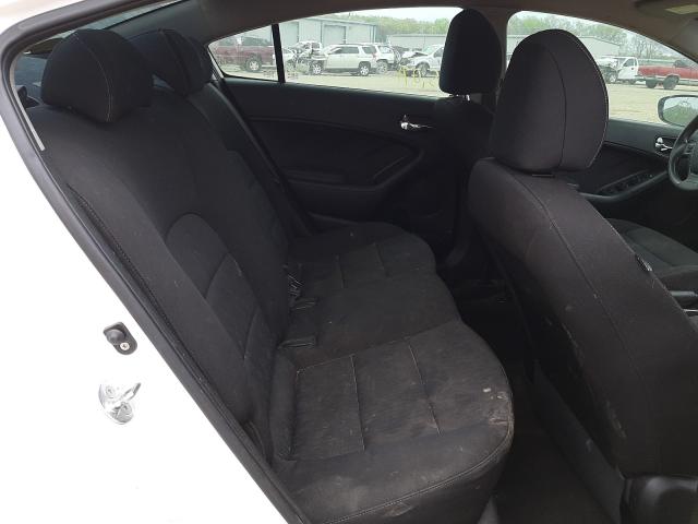 Photo 6 from auction – 2016 KIA FORTE LX with VIN KNAFK4A61G5458686