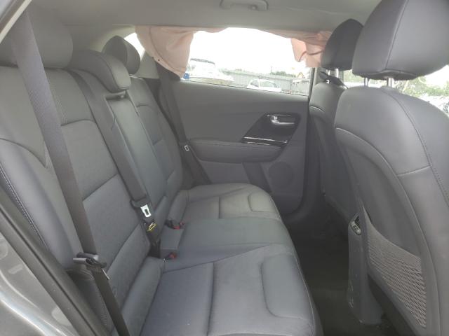 Photo 6 from auction – 2018 KIA NIRO EX with VIN KNDCC3LC4J5175657
