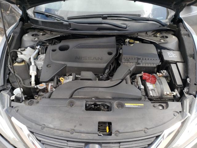 Photo 7 from auction – 2017 NISSAN ALTIMA 2.5 with VIN 1N4AL3AP0HC264232