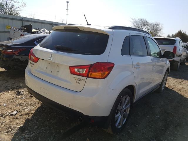 Photo 4 from auction – 2015 MITSUBISHI OUTLANDER with VIN 4A4AR4AW5FE047842