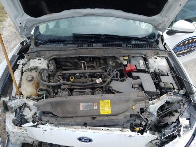 Photo 7 from auction – 2017 FORD FUSION S with VIN 3FA6P0G74HR188936