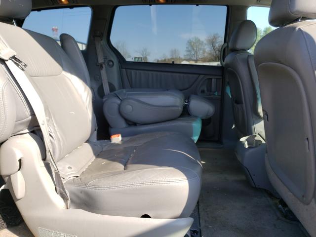 Photo 6 from auction – 2005 TOYOTA SIENNA XLE with VIN 5TDBA22C15S042187