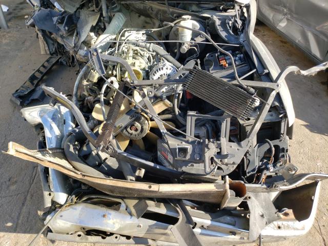 Photo 7 from auction – 2001 CHEVROLET SUBURBAN K with VIN 3GNFK16T41G160950