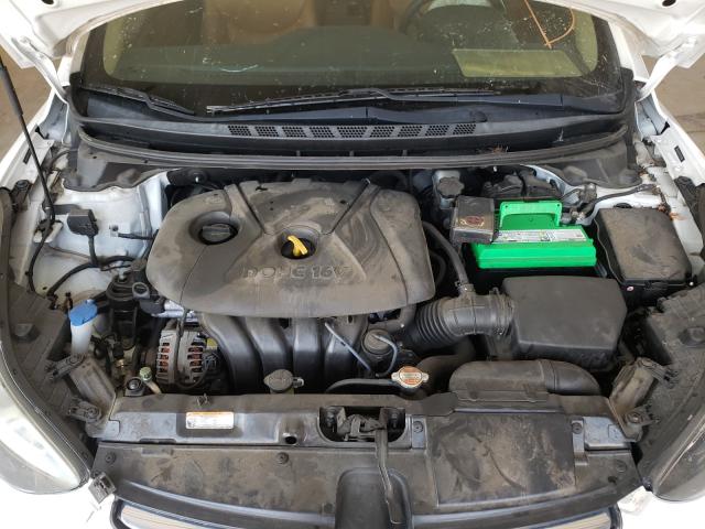 Photo 7 from auction – 2012 HYUNDAI ELANTRA GL with VIN 5NPDH4AE0CH119038