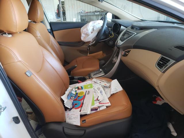 Photo 5 from auction – 2012 HYUNDAI ELANTRA GL with VIN 5NPDH4AE0CH119038