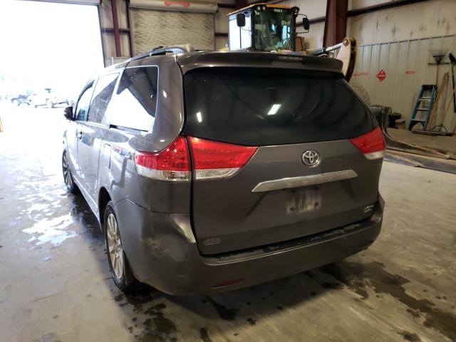 Photo 3 from auction – 2013 TOYOTA SIENNA XLE with VIN 5TDDK3DC3DS071360