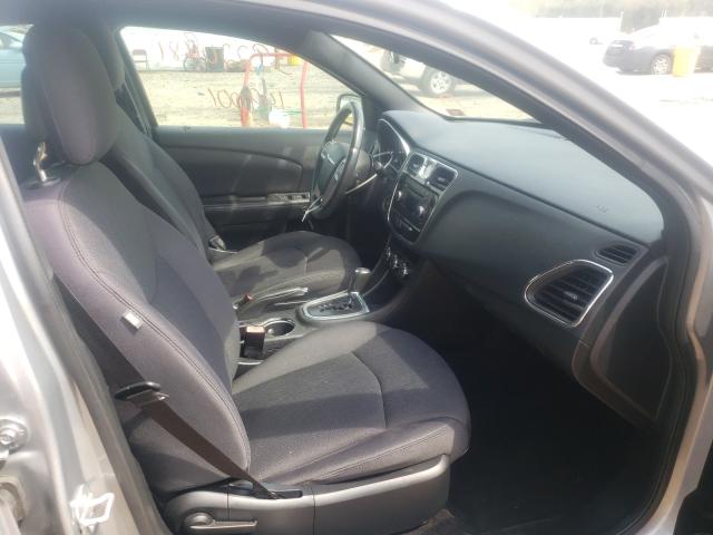 Photo 5 from auction – 2013 CHRYSLER 200 TOURIN with VIN 1C3CCBBG4DN678273