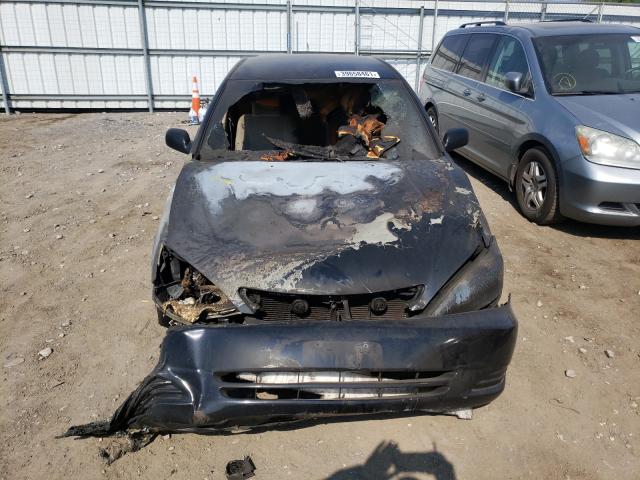 Photo 9 from auction – 2004 TOYOTA CAMRY LE with VIN 4T1BE32K84U355955