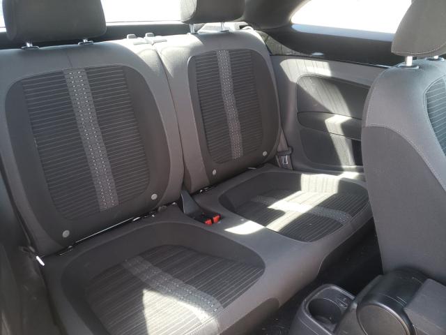 Photo 6 from auction – 2014 VOLKSWAGEN BEETLE TUR with VIN 3VWVS7AT8EM605614