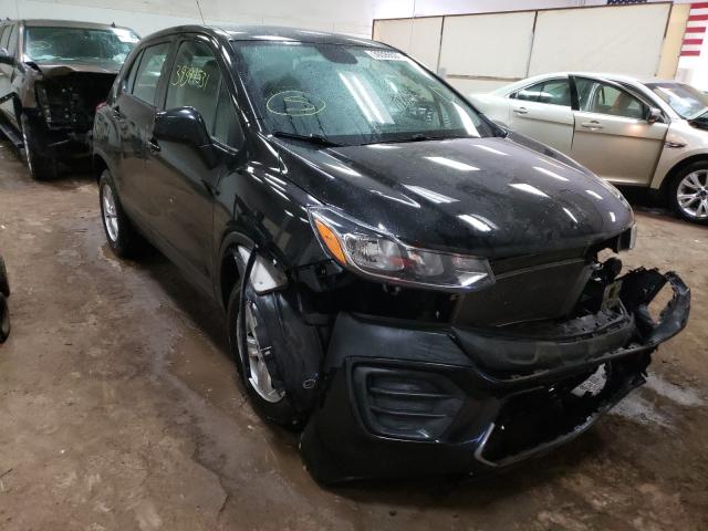 CHEVROLET TRAX LS 2018 with VIN 3GNCJNSB1JL322292 - Photo from auction