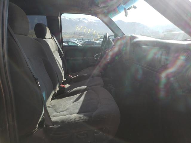 Photo 5 from auction – 2002 CHEVROLET SILVERADO with VIN 1GCHC29U02E268645