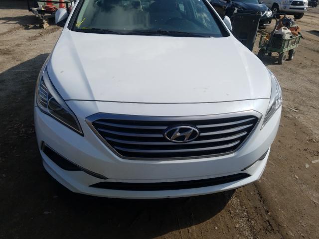 Photo 9 from auction – 2017 HYUNDAI SONATA SE with VIN 5NPE24AF8HH527888