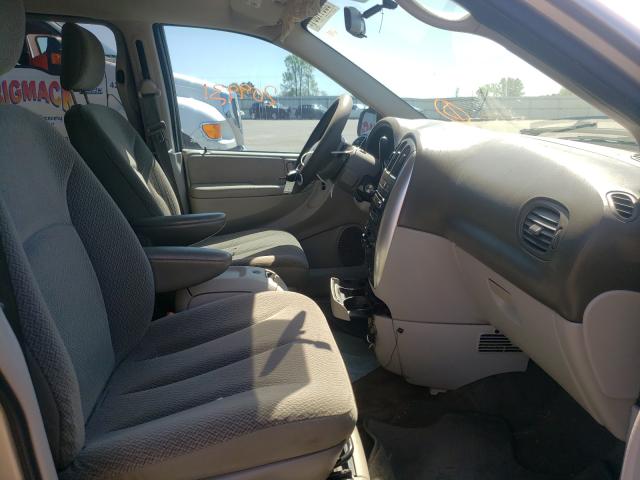 Photo 5 from auction – 2007 CHRYSLER TOWN & COU with VIN 2A4GP54L47R319228