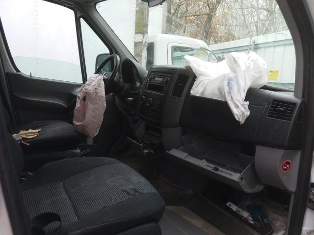 Photo 5 from auction – 2012 MERCEDES-BENZ SPRINTER 2 with VIN WD3PE8CC3C5646350