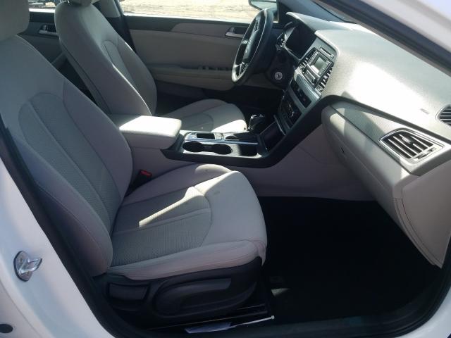 Photo 5 from auction – 2017 HYUNDAI SONATA SE with VIN 5NPE24AF8HH527888