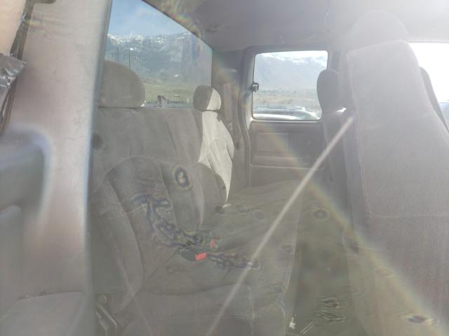 Photo 6 from auction – 2002 CHEVROLET SILVERADO with VIN 1GCHC29U02E268645