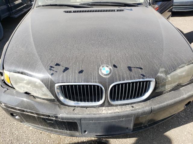 Photo 7 from auction – 2005 BMW 325 I with VIN WBAEV33495KW18241