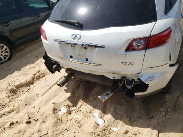 Photo 9 from auction – 2005 INFINITI FX35 with VIN JNRAS08U75X104036