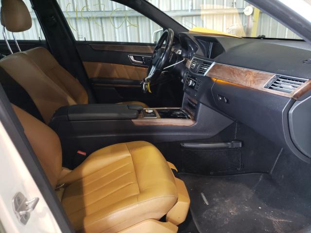 Photo 5 from auction – 2012 MERCEDES-BENZ E 350 with VIN WDDHF5KB2CA623430