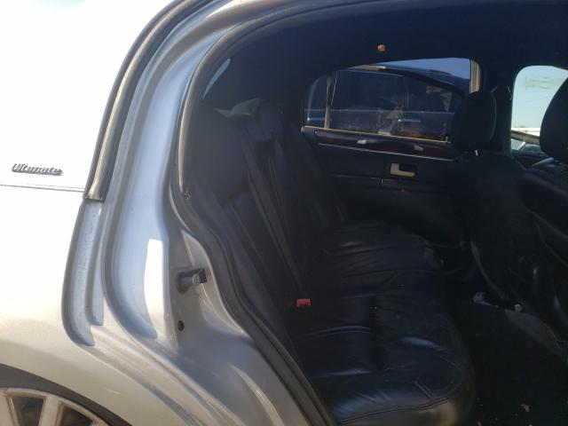 Photo 6 from auction – 2004 LINCOLN TOWN CAR U with VIN 1LNHM83W64Y657281