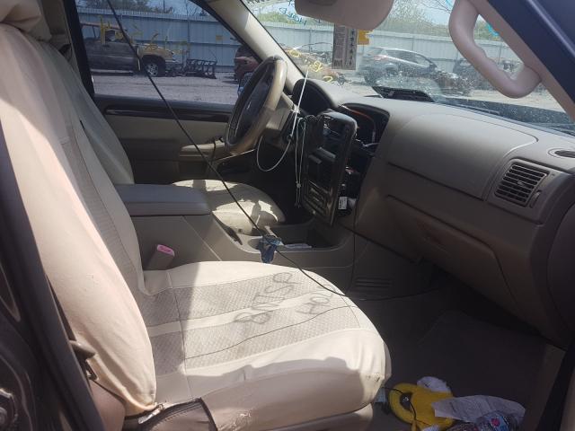 Photo 5 from auction – 2005 FORD EXPLORER E with VIN 1FMZU74K05UA33849