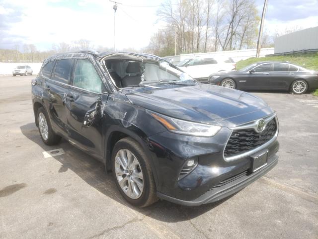 TOYOTA HIGHLANDER 2020 with VIN 5TDDZRBH4LS017576 - Photo from auction