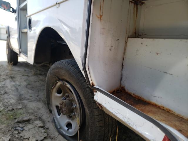 Photo 9 from auction – 2006 CHEVROLET SILVERADO with VIN 1GBHC24UX6E276382