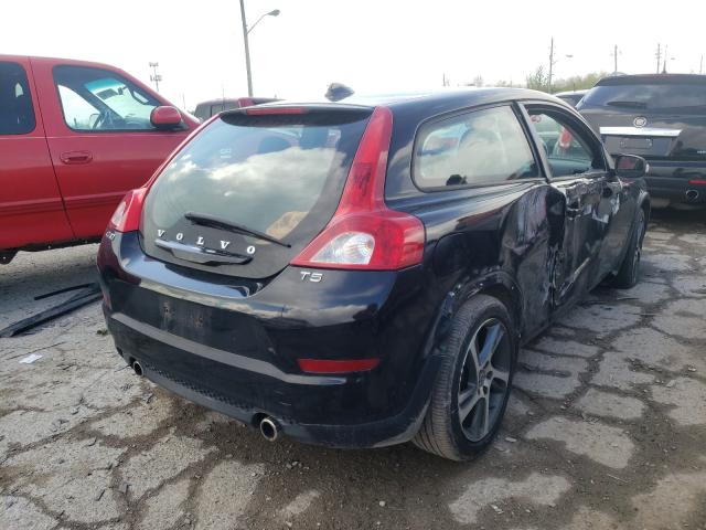 Photo 4 from auction – 2013 VOLVO C30 T5 with VIN YV1672MK7D2302726
