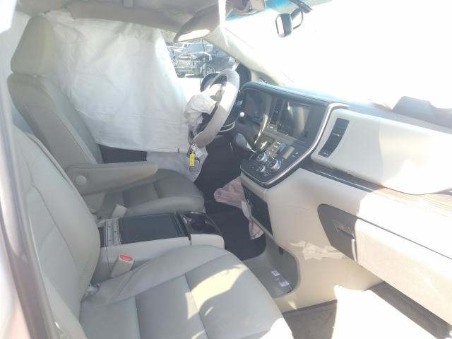 Photo 5 from auction – 2016 TOYOTA SIENNA XLE with VIN 5TDYK3DC0GS739850
