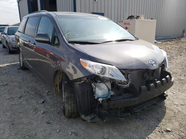 Photo 1 from auction – 2017 TOYOTA SIENNA XLE with VIN 5TDYZ3DC8HS810449