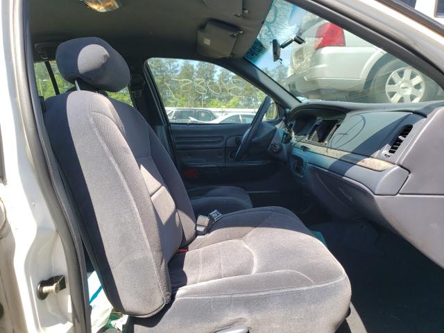 Photo 5 from auction – 1998 FORD CROWN VICT with VIN 2FAFP74W6WX117689