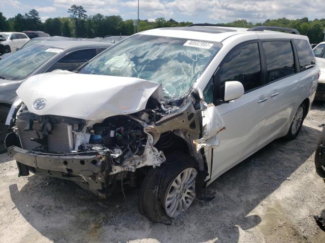 Photo 2 from auction – 2016 TOYOTA SIENNA XLE with VIN 5TDYK3DC0GS739850