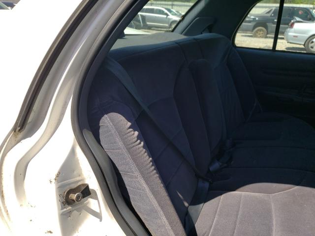 Photo 6 from auction – 1998 FORD CROWN VICT with VIN 2FAFP74W6WX117689