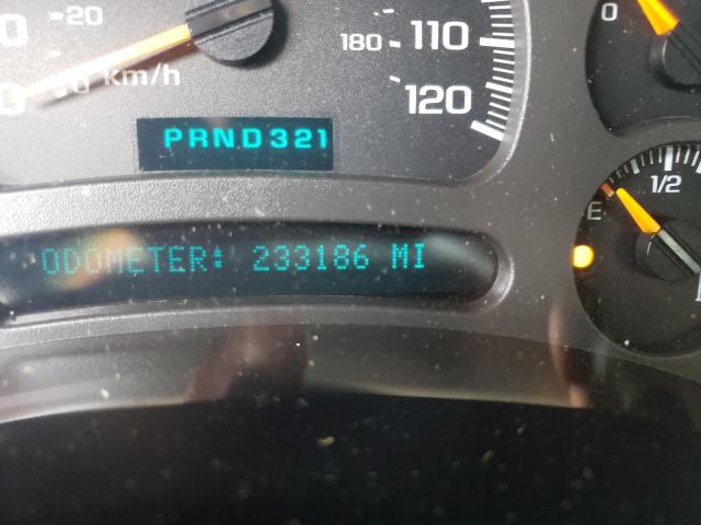 Photo 8 from auction – 2004 CHEVROLET SILVERADO with VIN 1GCHK23104F148102