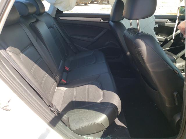 Photo 6 from auction – 2015 VOLKSWAGEN PASSAT S with VIN 1VWAT7A36FC107720