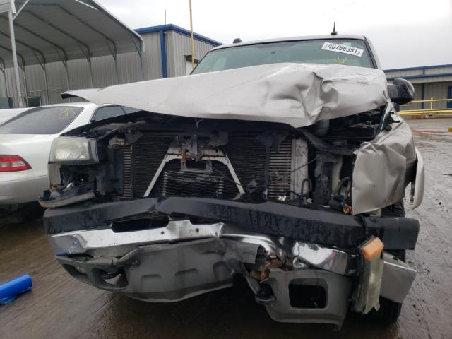 Photo 9 from auction – 2004 CHEVROLET SILVERADO with VIN 1GCHK23104F148102