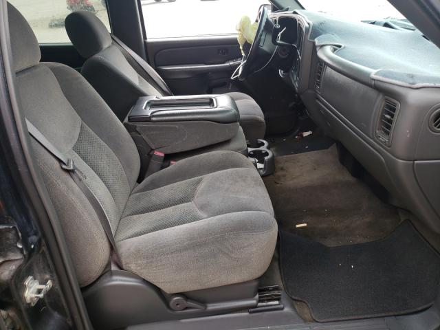 Photo 5 from auction – 2005 CHEVROLET SILVERADO with VIN 2GCEC13TX51310533