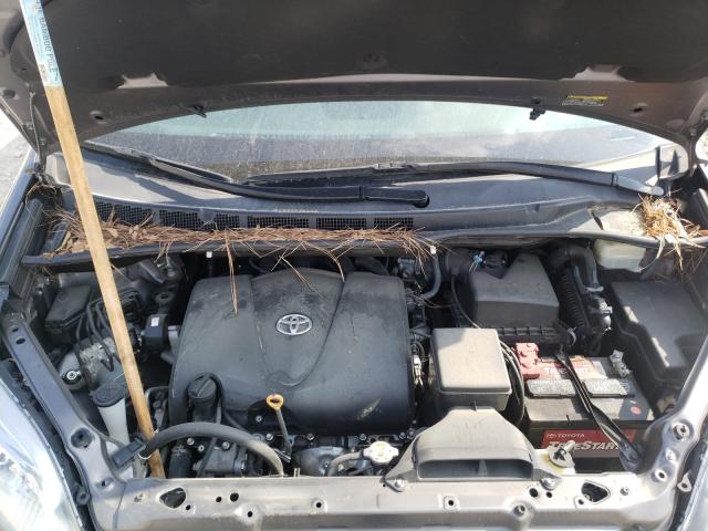 Photo 7 from auction – 2017 TOYOTA SIENNA XLE with VIN 5TDYZ3DC8HS810449