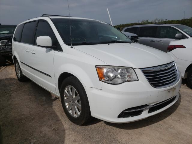 CHRYSLER TOWN & COU 2015 with VIN 2C4RC1BG4FR534440 - Photo from auction