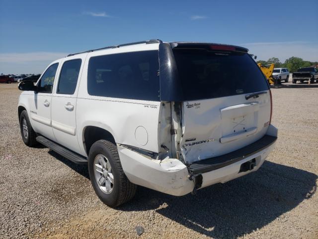 Photo 3 from auction – 2007 GMC YUKON XL C with VIN 1GKFC16057J291070