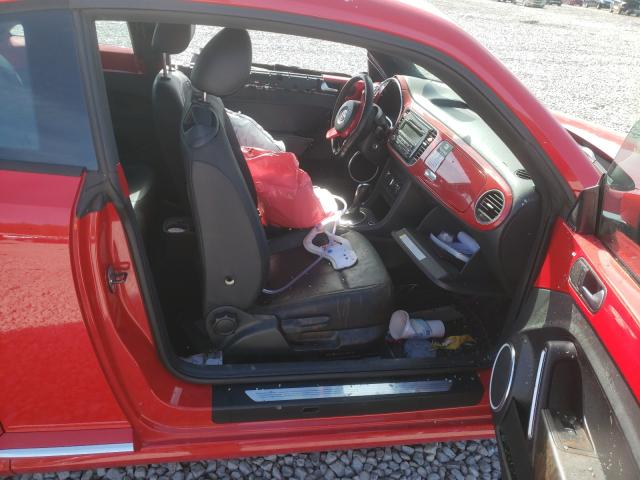 Photo 5 from auction – 2012 VOLKSWAGEN BEETLE with VIN 3VWJX7AT4CM647937