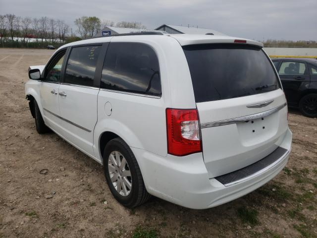 Photo 3 from auction – 2016 CHRYSLER TOWN & COU with VIN 2C4RC1BG8GR303669