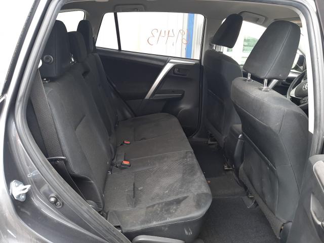 Photo 6 from auction – 2017 TOYOTA RAV4 LE with VIN JTMZFREV3HJ709347