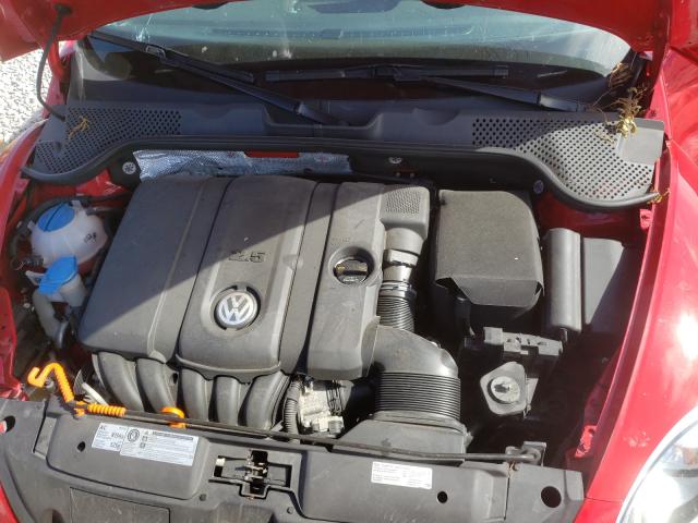 Photo 7 from auction – 2012 VOLKSWAGEN BEETLE with VIN 3VWJX7AT4CM647937