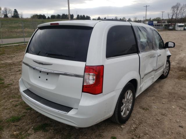 Photo 4 from auction – 2016 CHRYSLER TOWN & COU with VIN 2C4RC1BG8GR303669