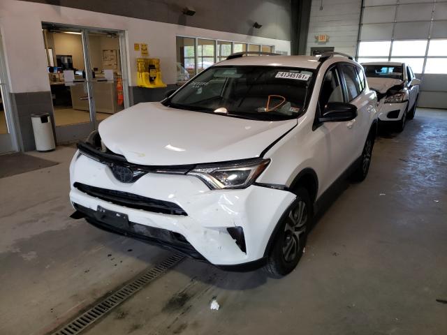Photo 2 from auction – 2016 TOYOTA RAV 4 with VIN JTMBFREV5GD193104